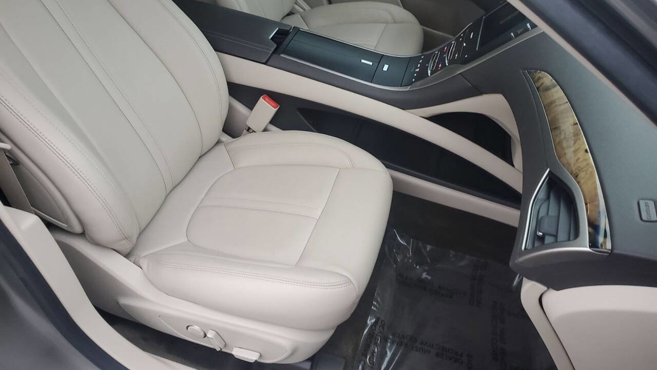 Used 2016 Lincoln MKZ Hybrid w/ Equipment Group 500A Select image 31