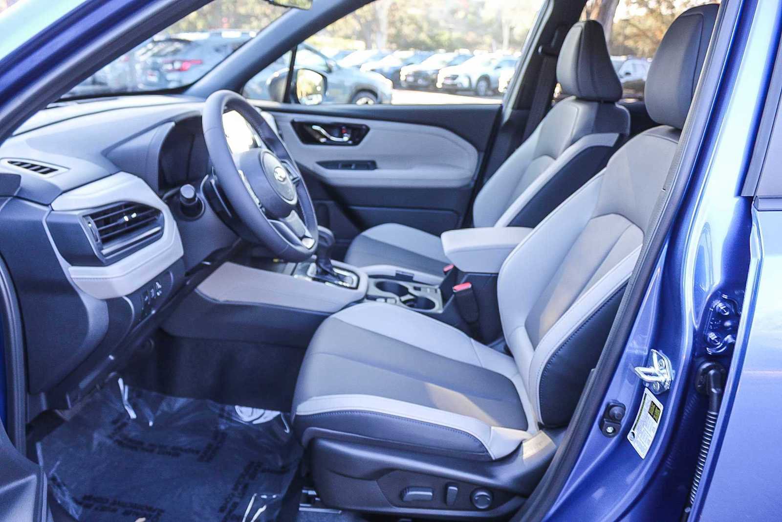 New 2025 Subaru Forester Limited image 17