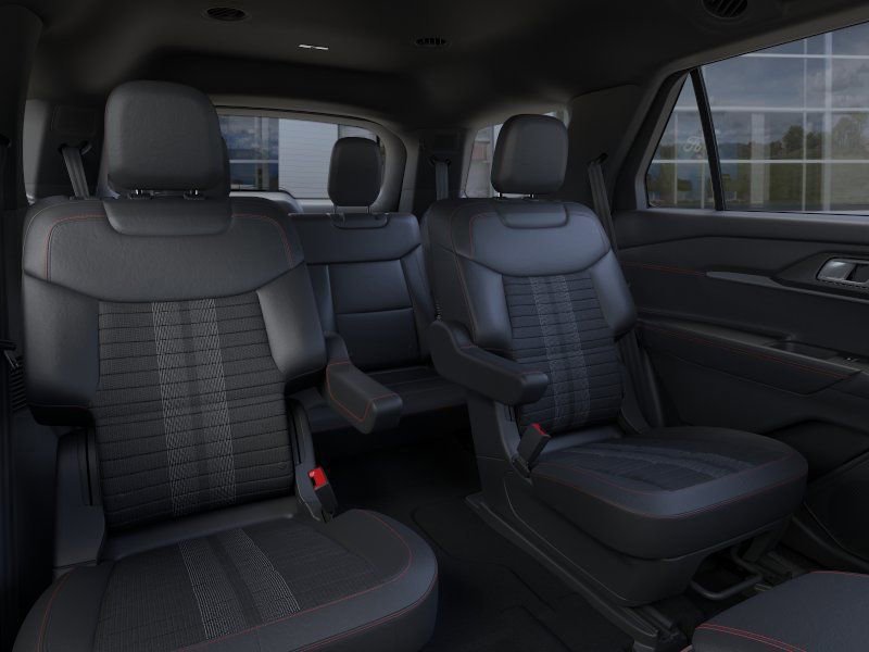 Used 2026 Ford Explorer ST-Line w/ ST-Line Street Pack RWD image 11