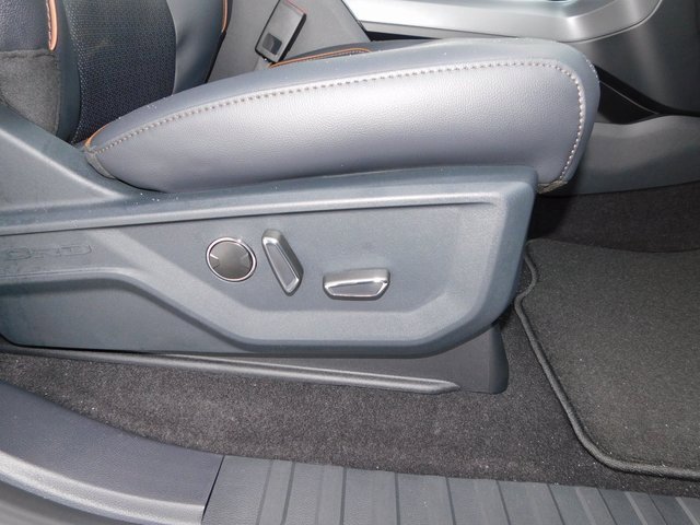 New 2026 Ford F150 Lariat w/ Equipment Group 502A High image 22