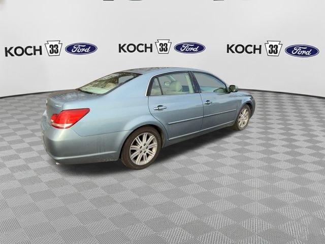 Used 2006 Toyota Avalon XLS image 9