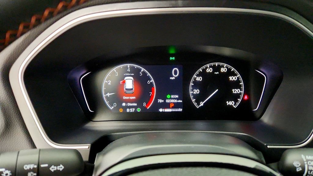 Used 2025 Honda Pilot Sport image 14