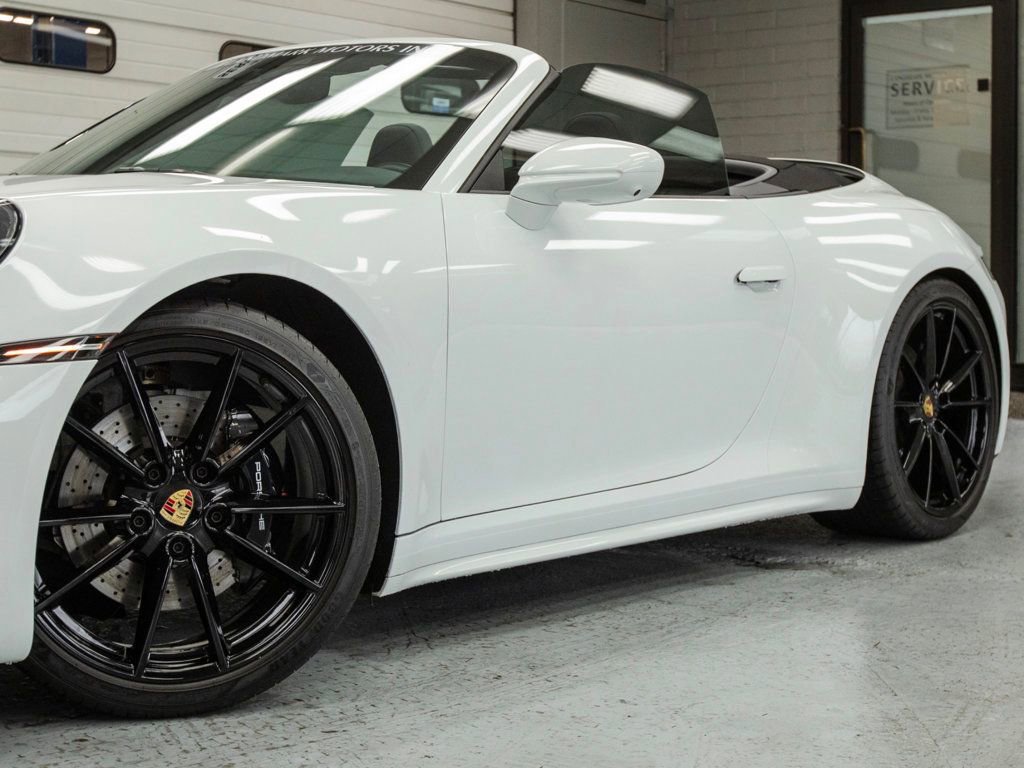 Used 2023 Porsche 911 Carrera S image 12
