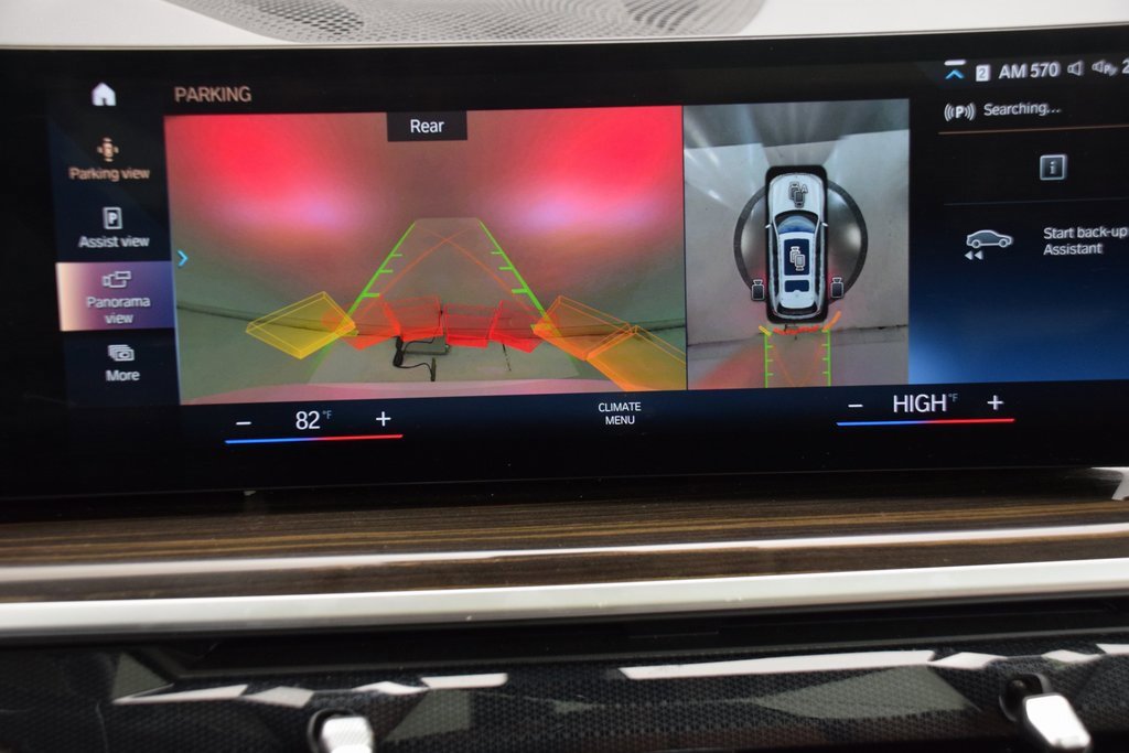 Used 2023 BMW X7 xDrive40i w/ Parking Assistance Package image 31