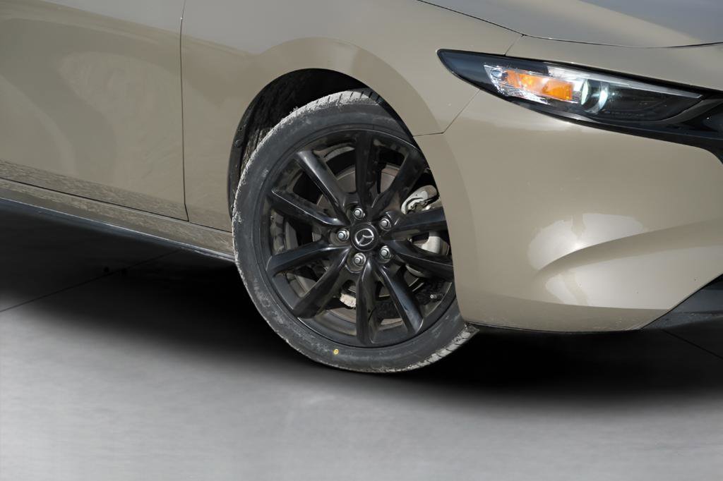 Used 2024 MAZDA MAZDA3 s image 35