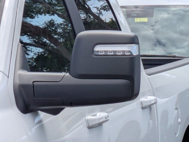 Used 2025 RAM 2500 Laramie w/ Night Edition RWD image 11