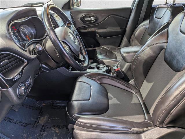 Used 2021 Jeep Cherokee Latitude Plus image 11