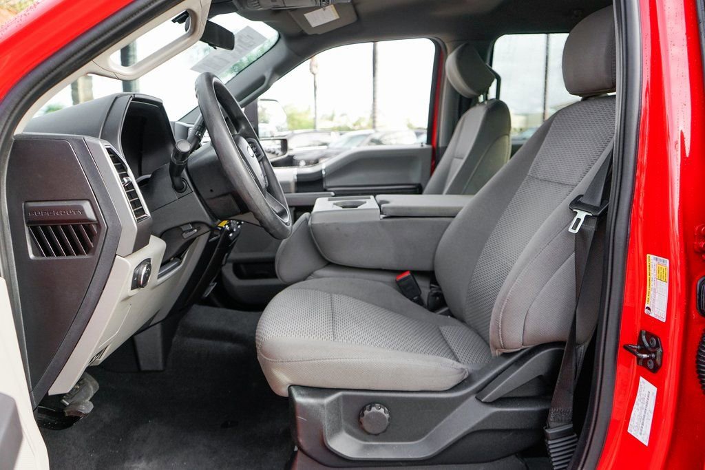 Used 2020 Ford F250 XLT w/ FX4 Off-Road Package image 18