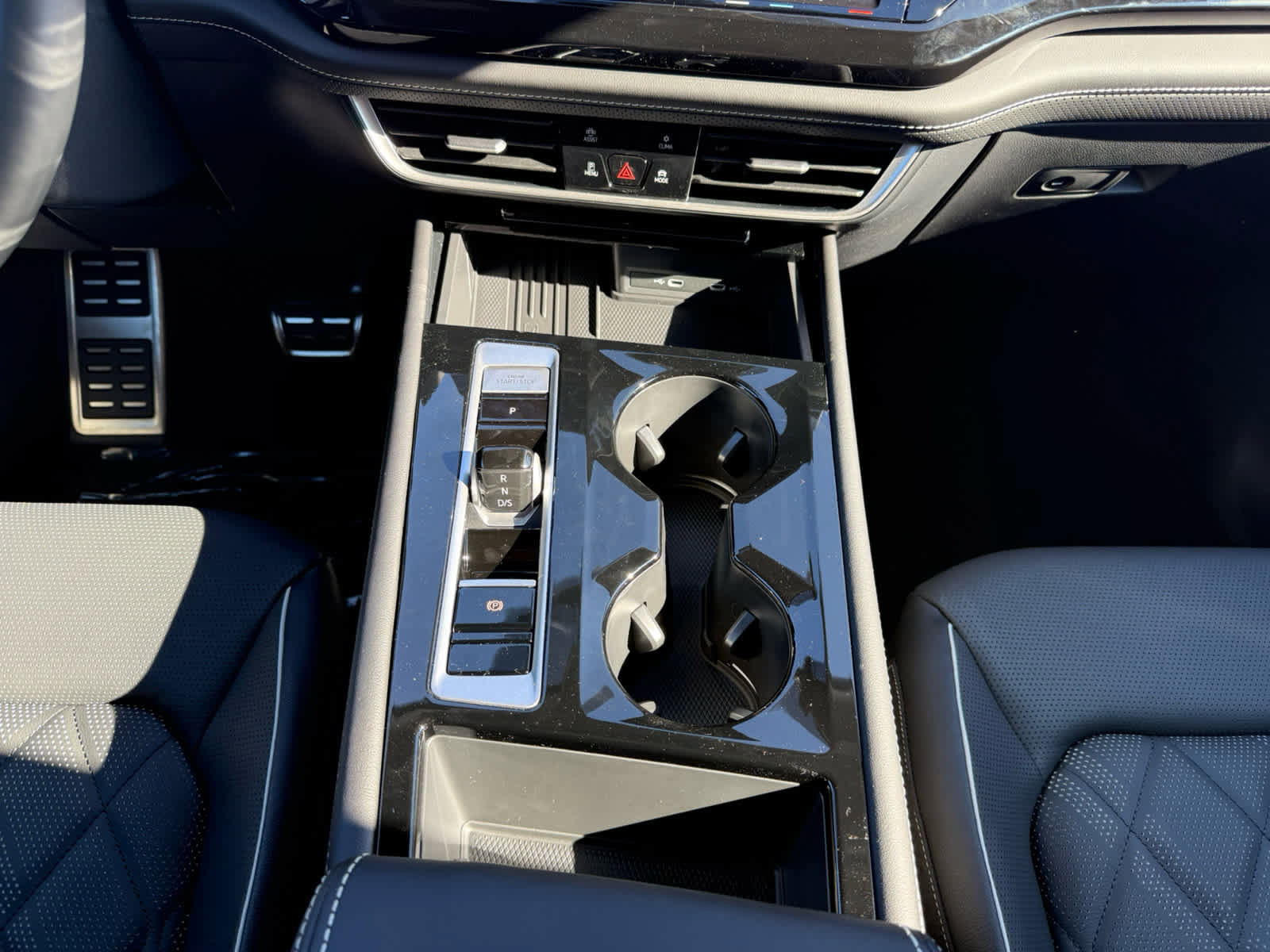 New 2026 Volkswagen Atlas SEL Premium R-Line image 23