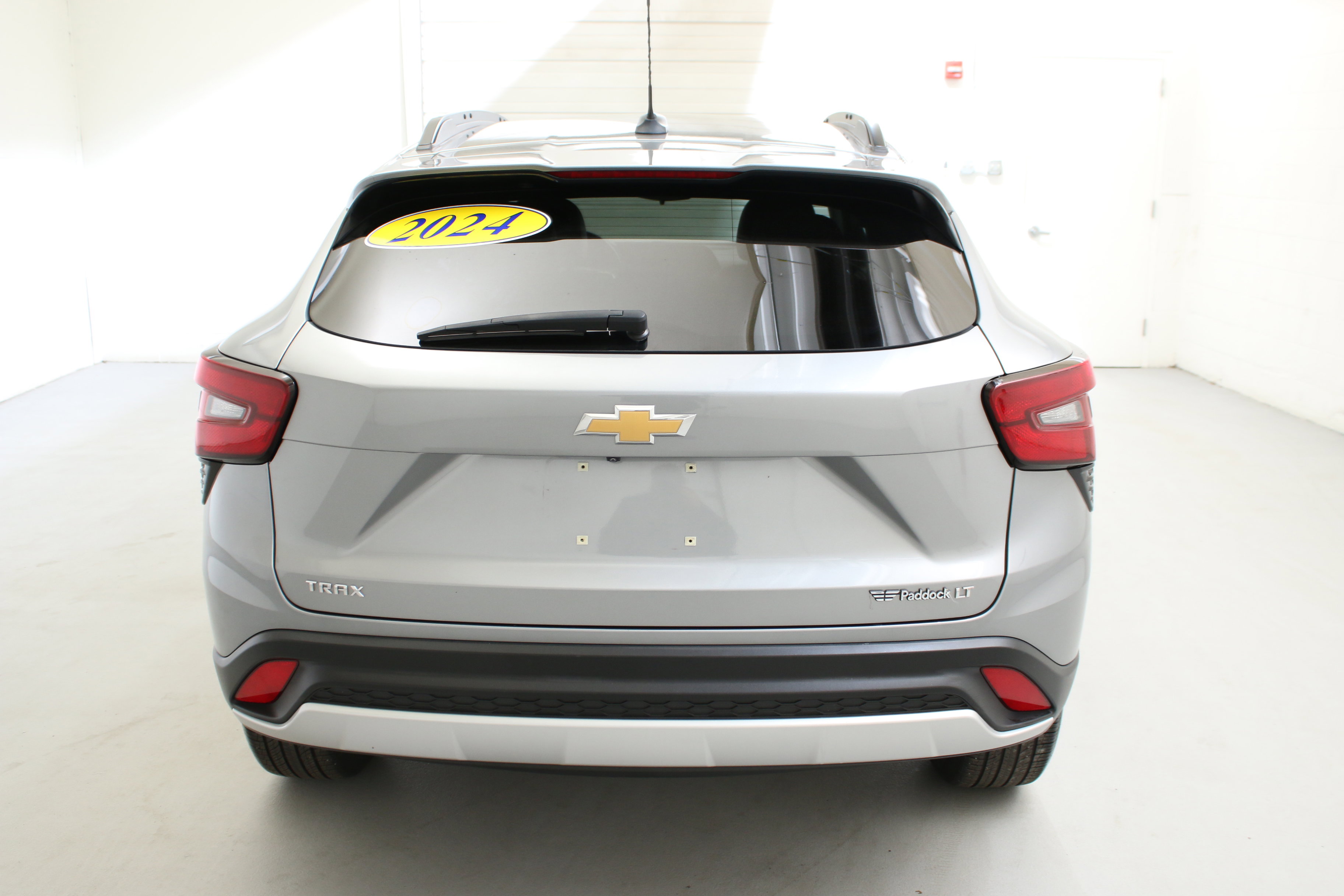 Used 2024 Chevrolet Trax LT w/ Driver Confidence Package FWD image 7