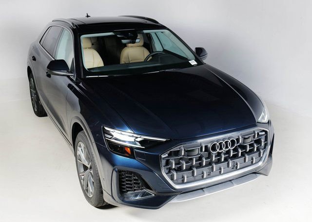 New 2025 Audi Q8 Premium Plus image 4