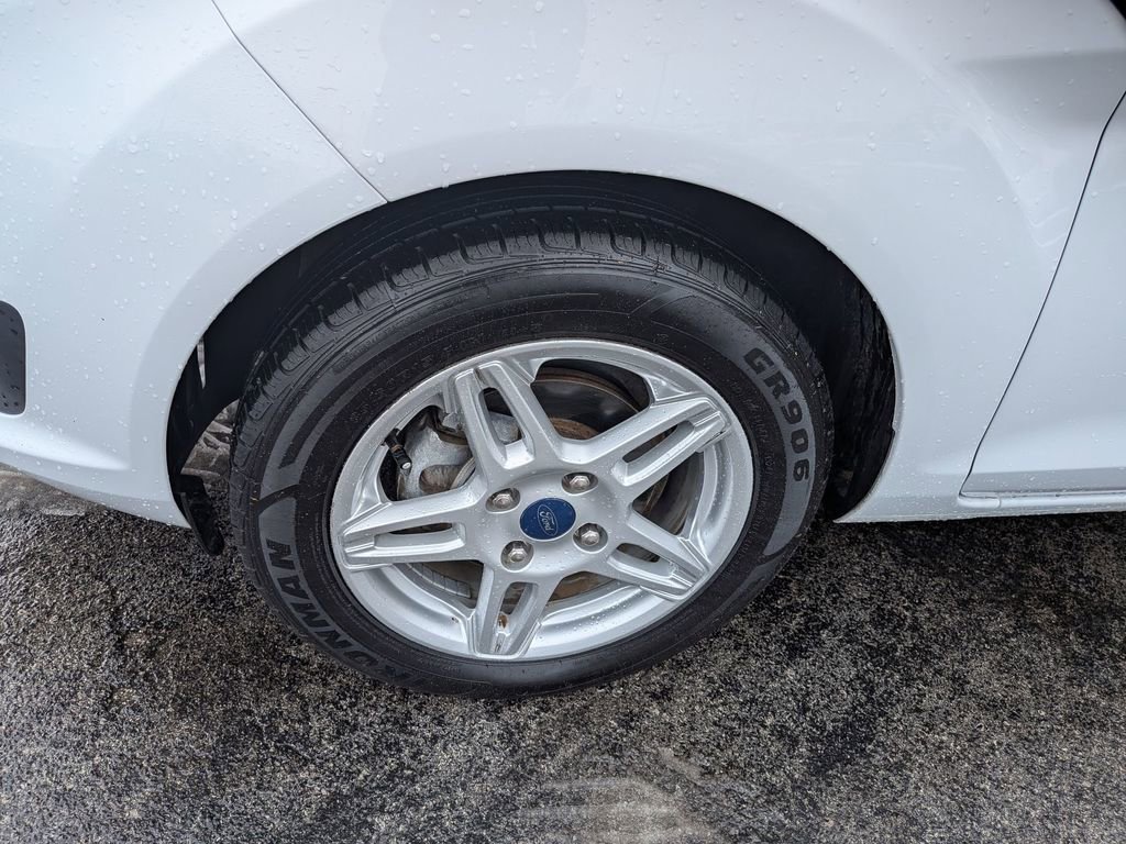 Used 2019 Ford Fiesta SE image 10
