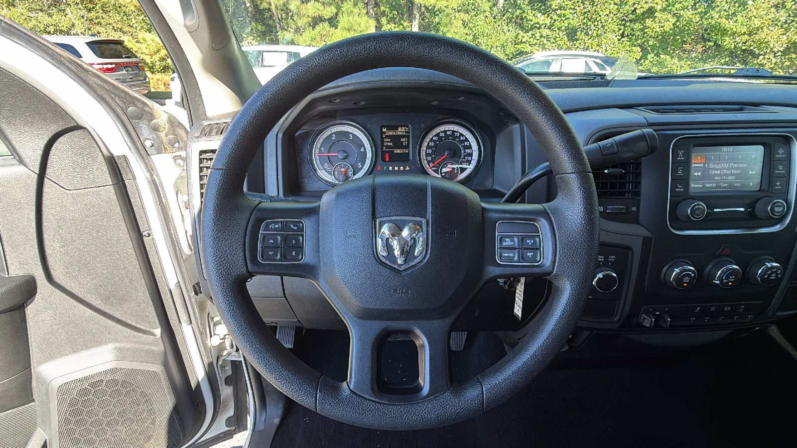 Used 2018 RAM 2500 Tradesman w/ Chrome Appearance Group AWD/4WD image 27