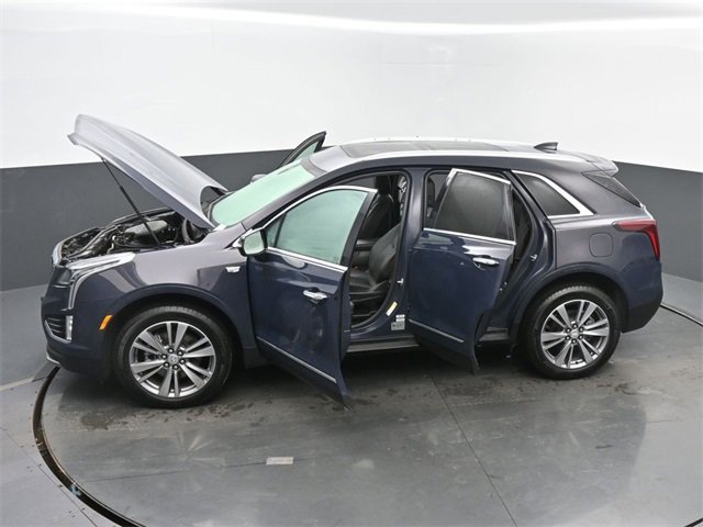 Certified 2025 Cadillac XT5 Premium Luxury image 55