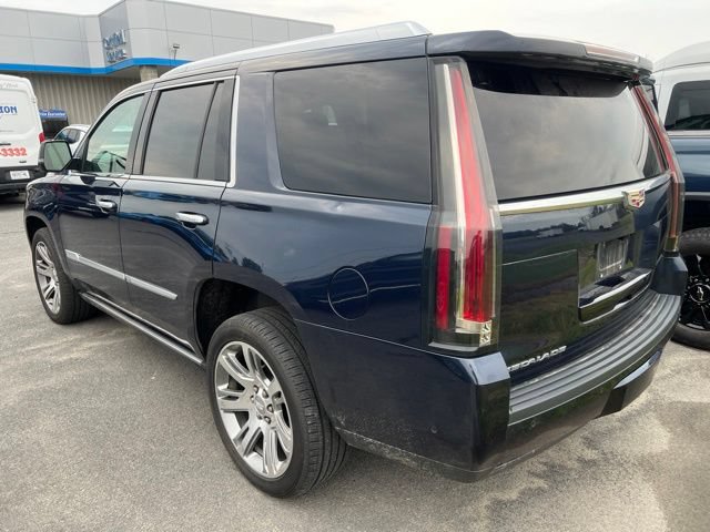 Certified 2020 Cadillac Escalade Premium Luxury AWD/4WD image 4