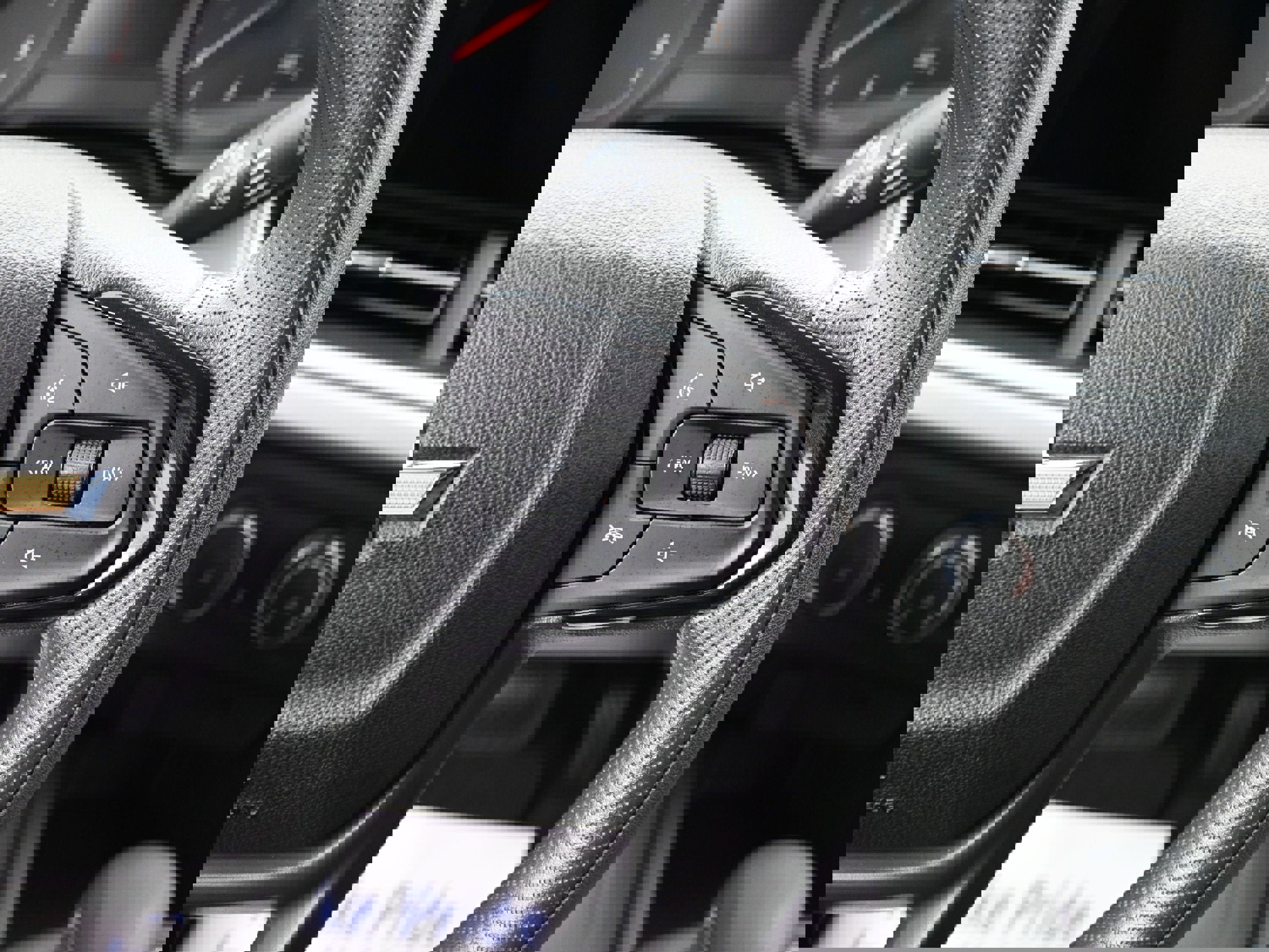 Used 2024 Chevrolet Trax LS w/ LS Convenience Package image 13