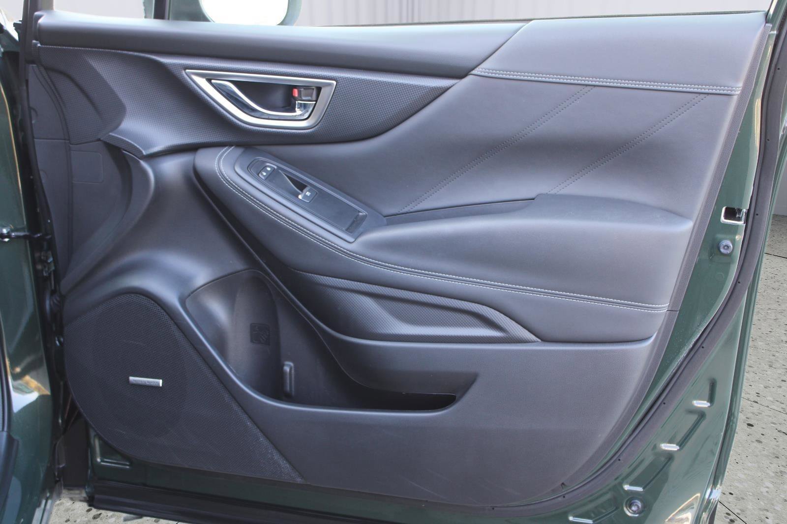 Used 2023 Subaru Forester Touring image 38