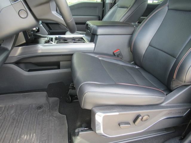 Used 2024 Ford F250 Lariat w/ Lariat Ultimate Package image 19