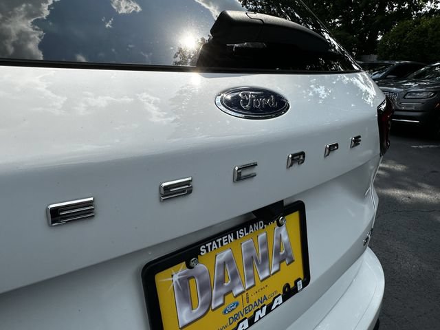 Certified 2023 Ford Escape ST-Line w/ Tech Pack #1 AWD/4WD image 46