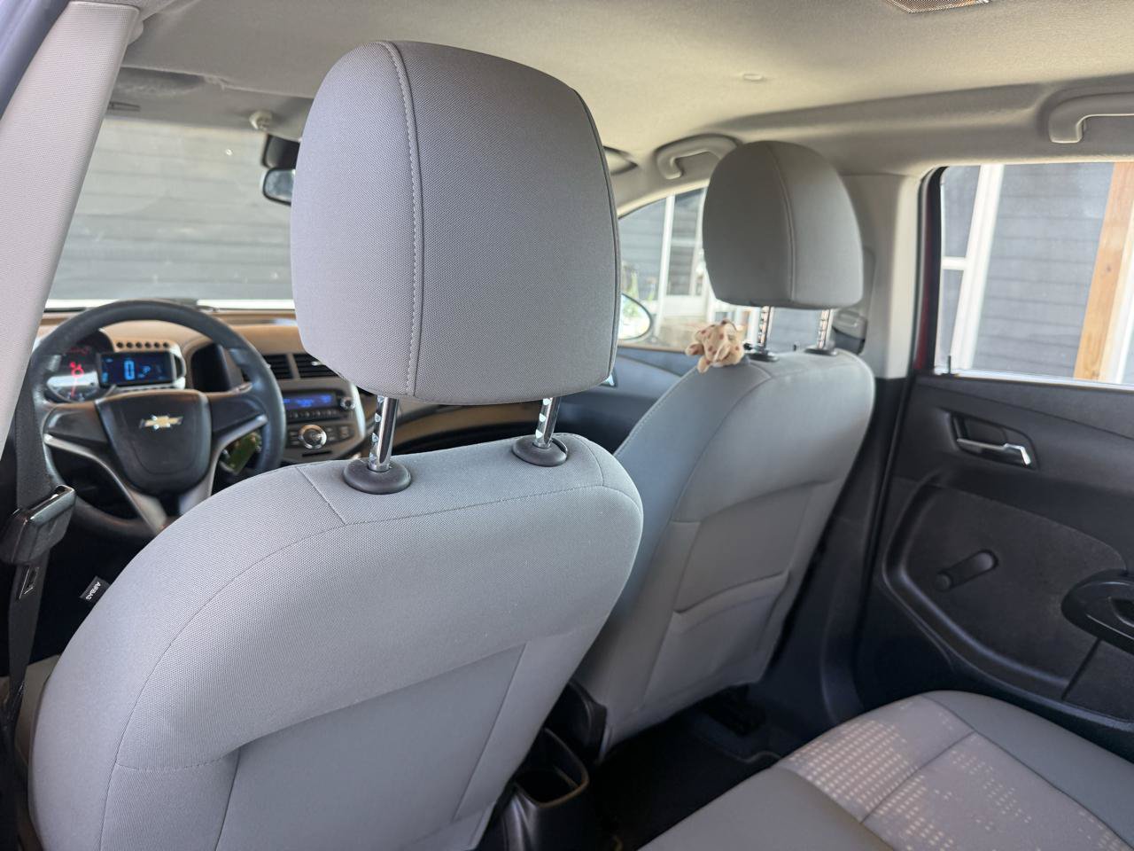 Used 2012 Chevrolet Sonic LS FWD image 31