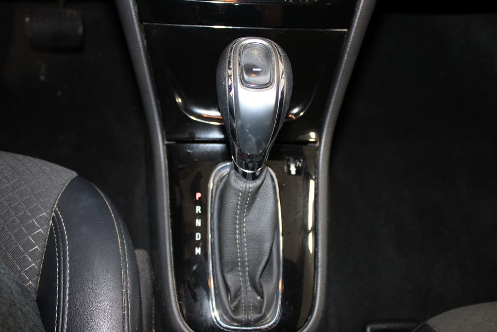 Used 2017 Buick Encore Preferred image 37