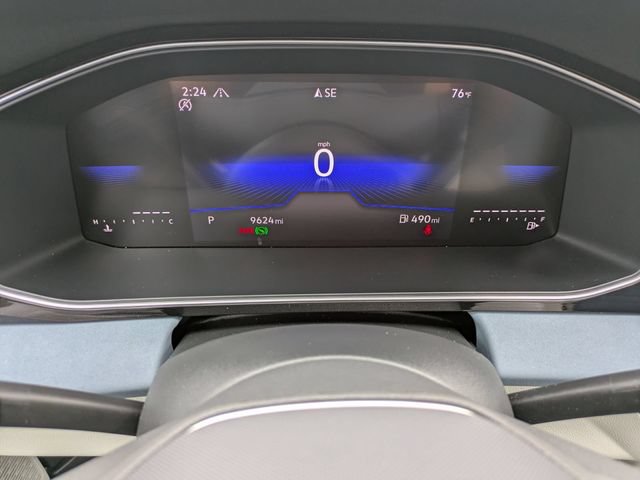 Certified 2025 Volkswagen Jetta SE FWD image 29