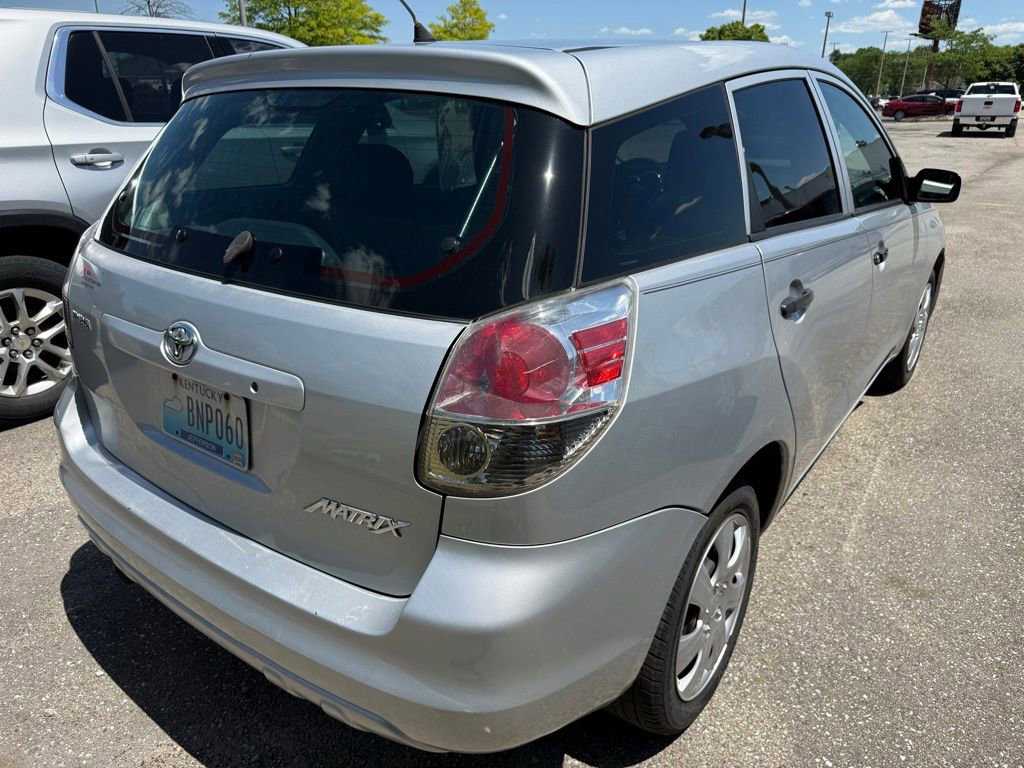 Used 2008 Toyota Matrix XR FWD image 2