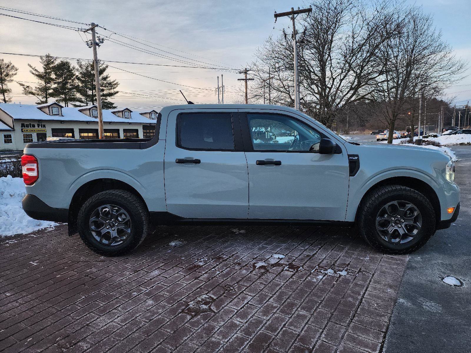 Used 2023 Ford Maverick XLT w/ Equipment Group 300A Standard image 20