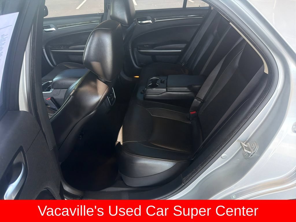 Used 2022 Chrysler 300 Touring L w/ Comfort Group RWD image 23