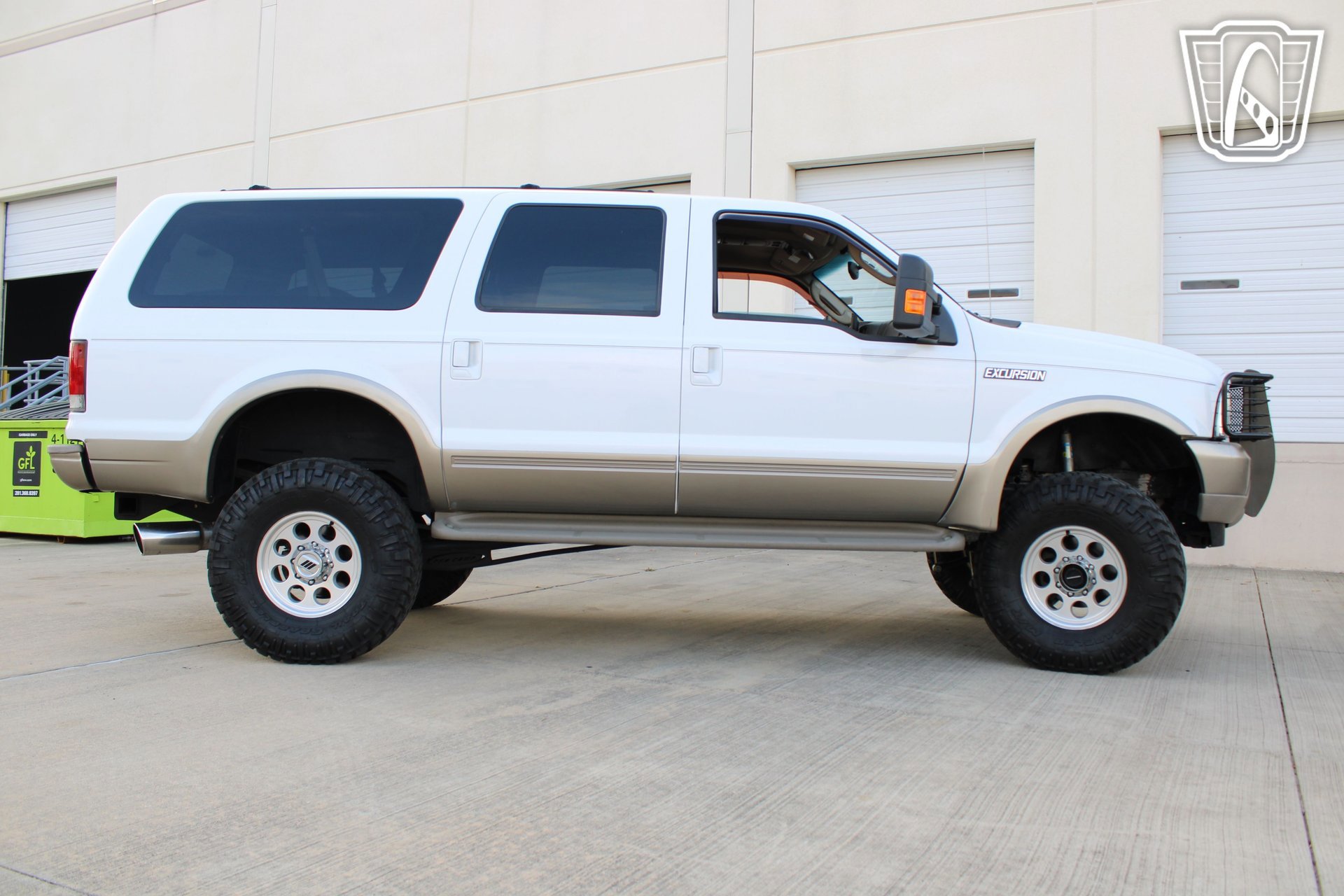 Used 2004 Ford Excursion Eddie Bauer image 16