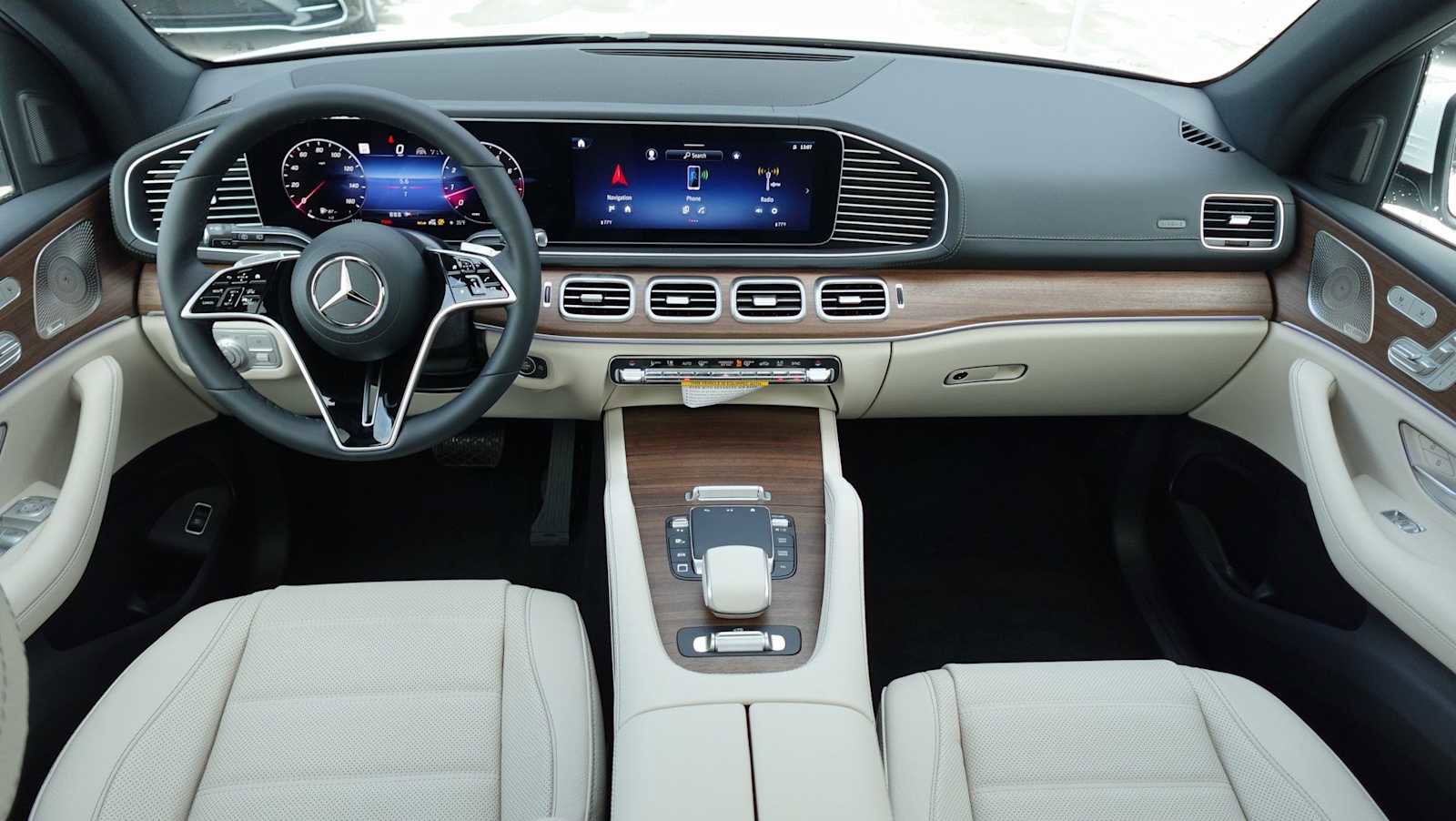 New 2026 Mercedes-Benz GLE 580 4MATIC image 47