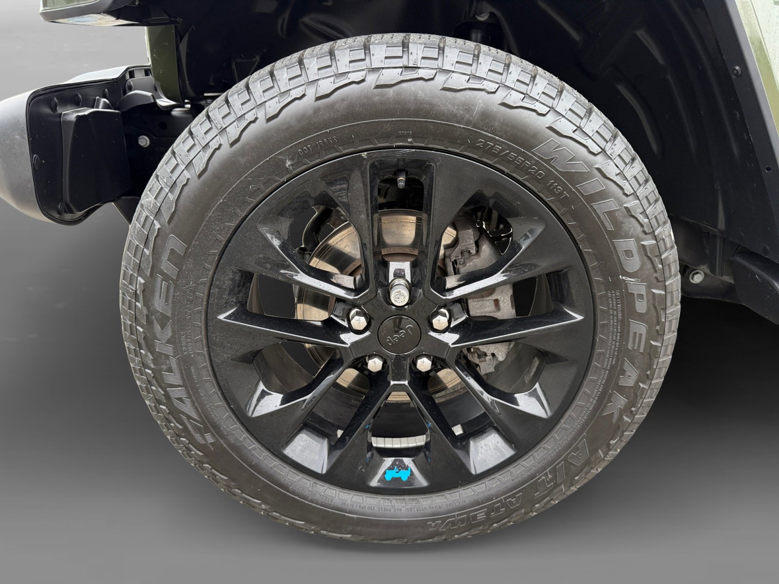 Used 2023 Jeep Wrangler Unlimited Sahara image 9