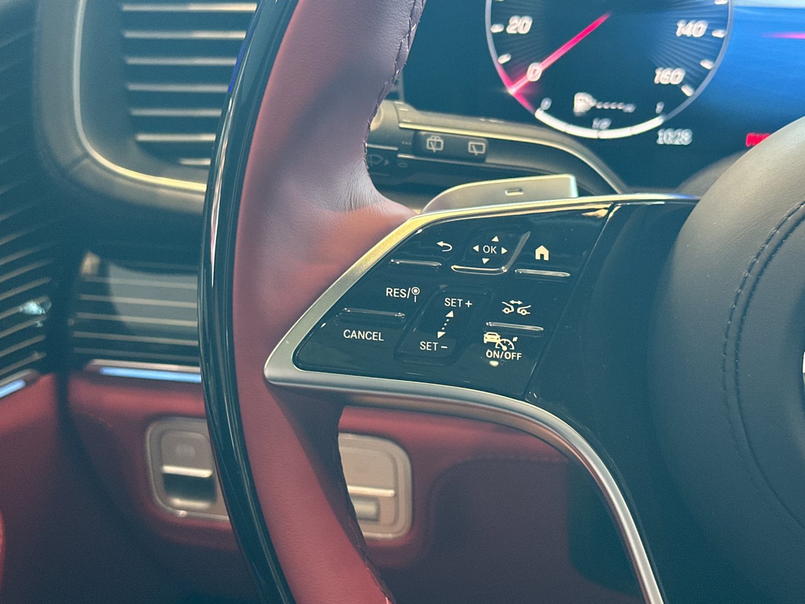 New 2026 Mercedes-Benz Maybach GLS 600 4MATIC image 26