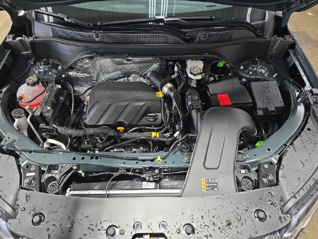 New 2026 Chevrolet Trax LT w/ Driver Confidence Package FWD image 28