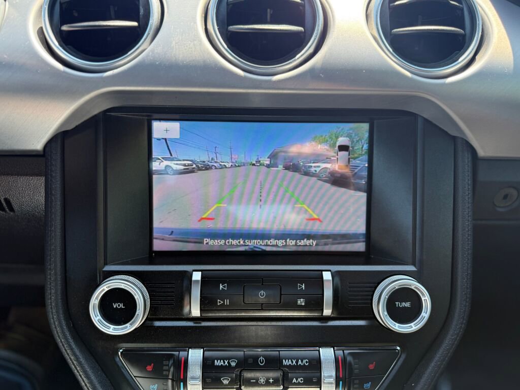 Used 2020 Ford Mustang Premium RWD image 19