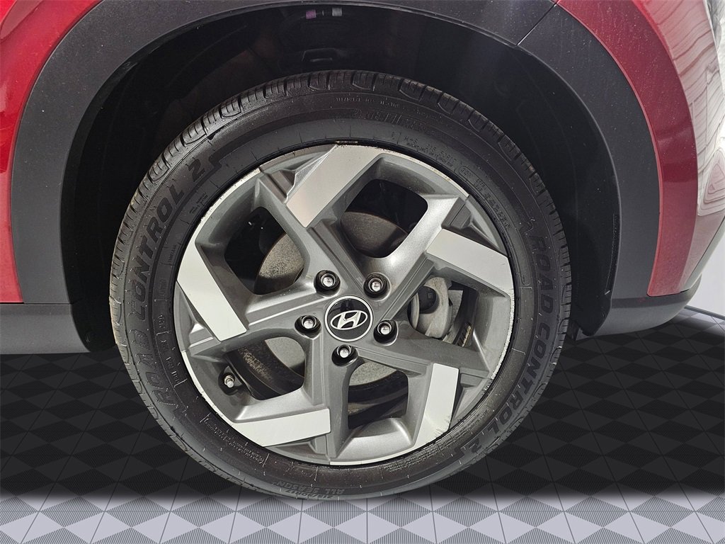 Used 2022 Hyundai Venue SEL image 12