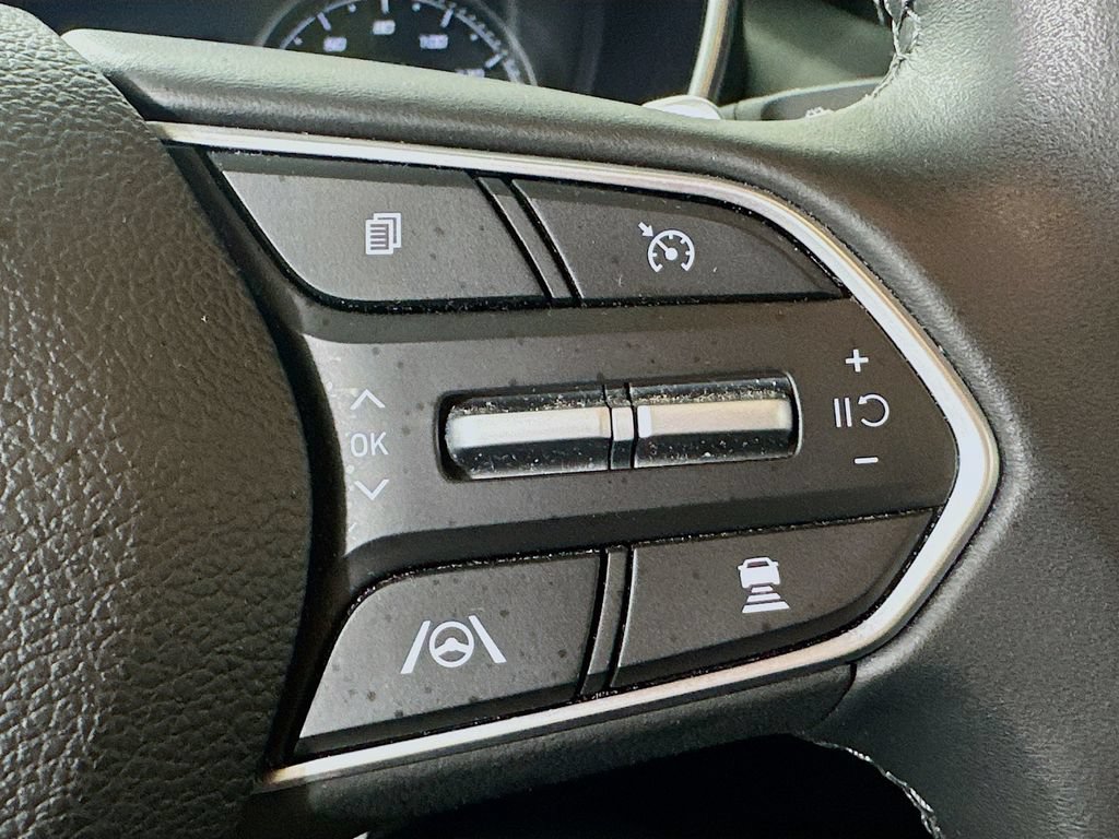 Used 2023 Hyundai Santa Fe SEL FWD image 23