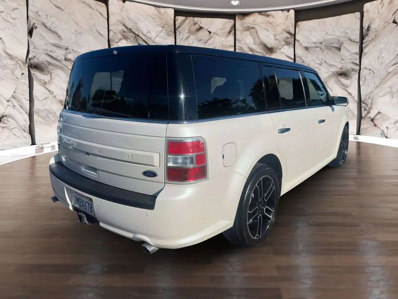 Used 2015 Ford Flex SEL w/ Equipment Group 202A image 6