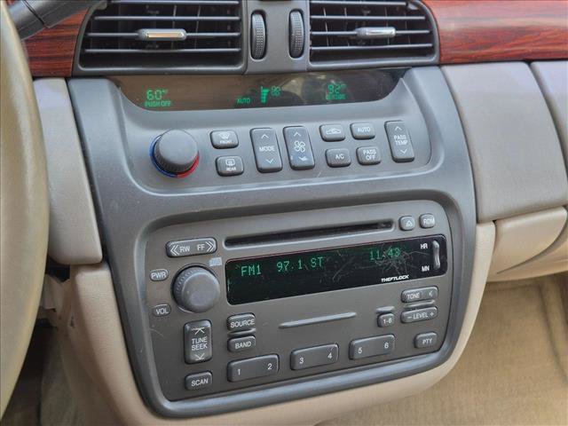 Used 2004 Cadillac De Ville w/ Equipment Group FWD image 13