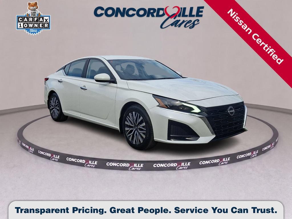 Certified 2023 Nissan Altima 2.5 SV FWD image 1