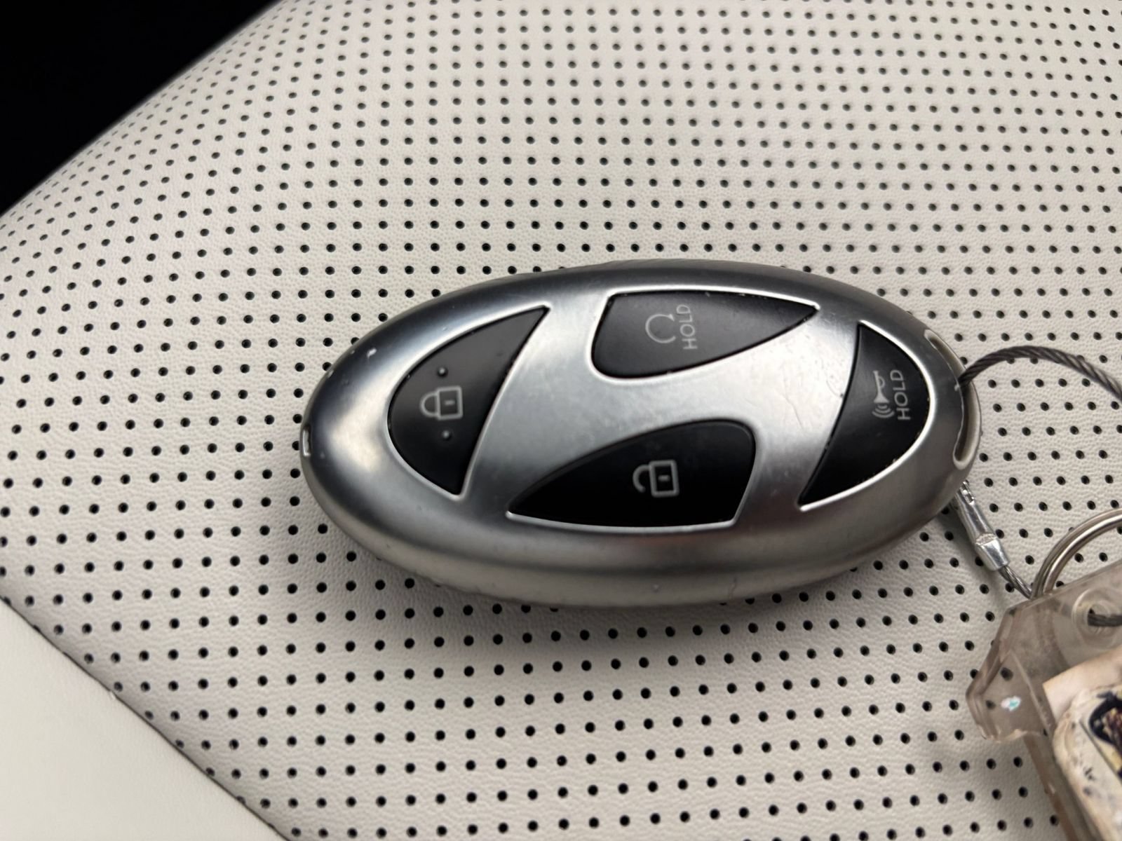 Used 2026 Hyundai Santa Fe SEL FWD image 27