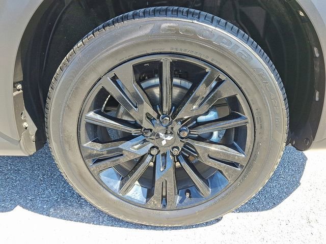 Used 2024 Mitsubishi Eclipse Cross LE AWD/4WD image 9