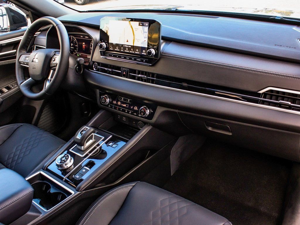 New 2025 Mitsubishi Outlander SEL Black Edition image 45