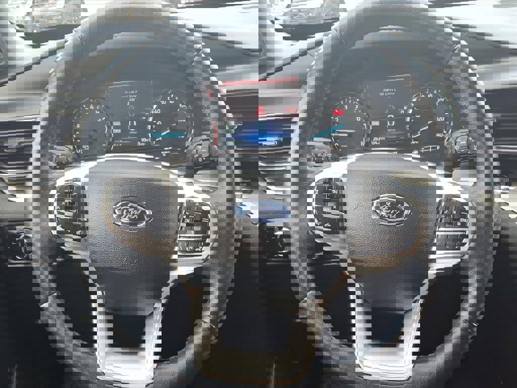 Certified 2023 Ford Explorer XLT w/ Equipment Group 202A image 21