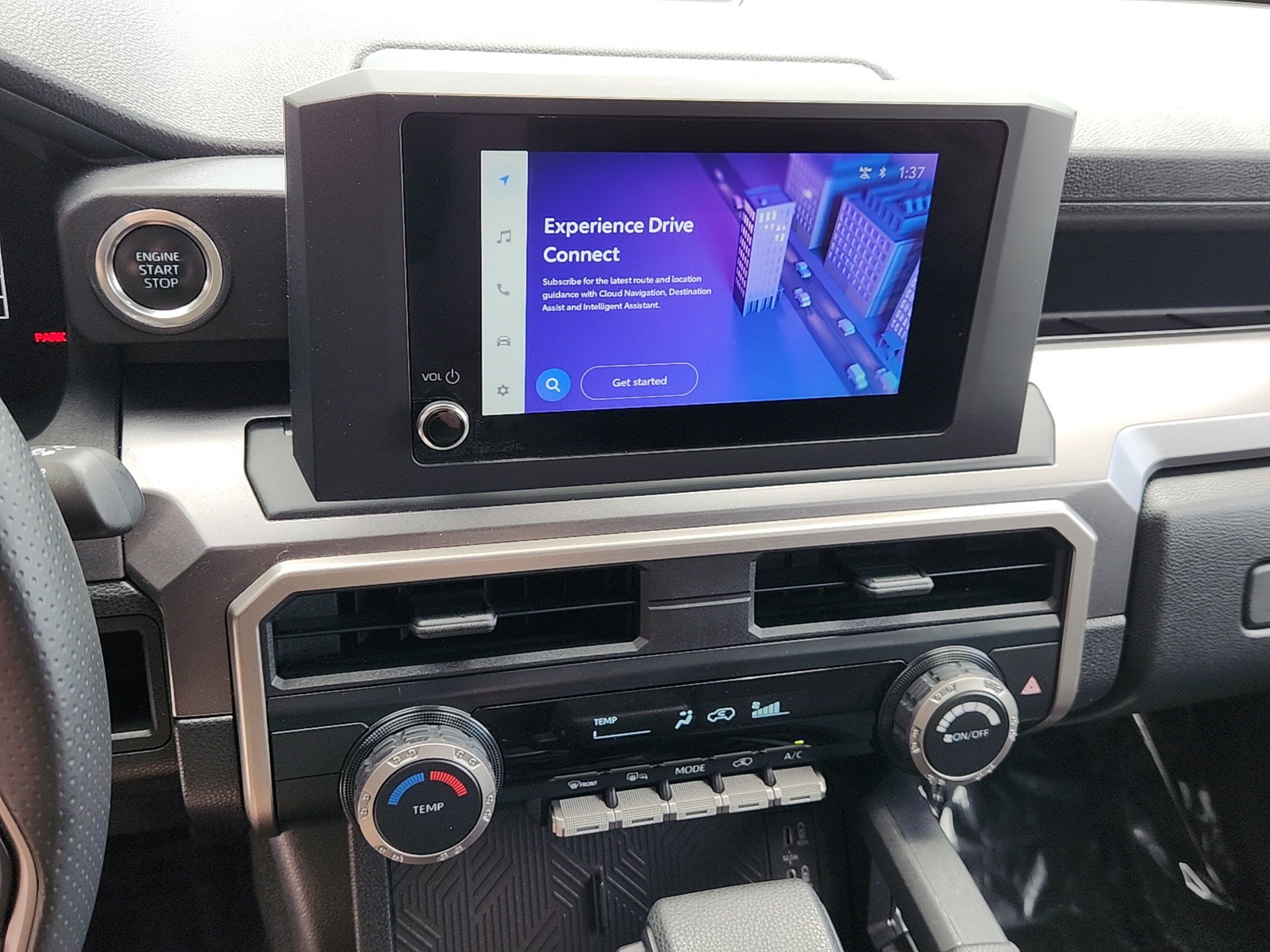 Certified 2025 Toyota 4Runner SR5 AWD/4WD image 14