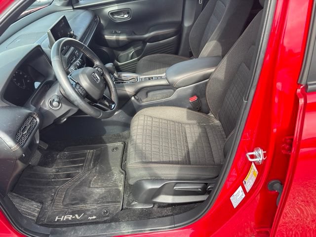 Used 2025 Honda HR-V Sport image 5