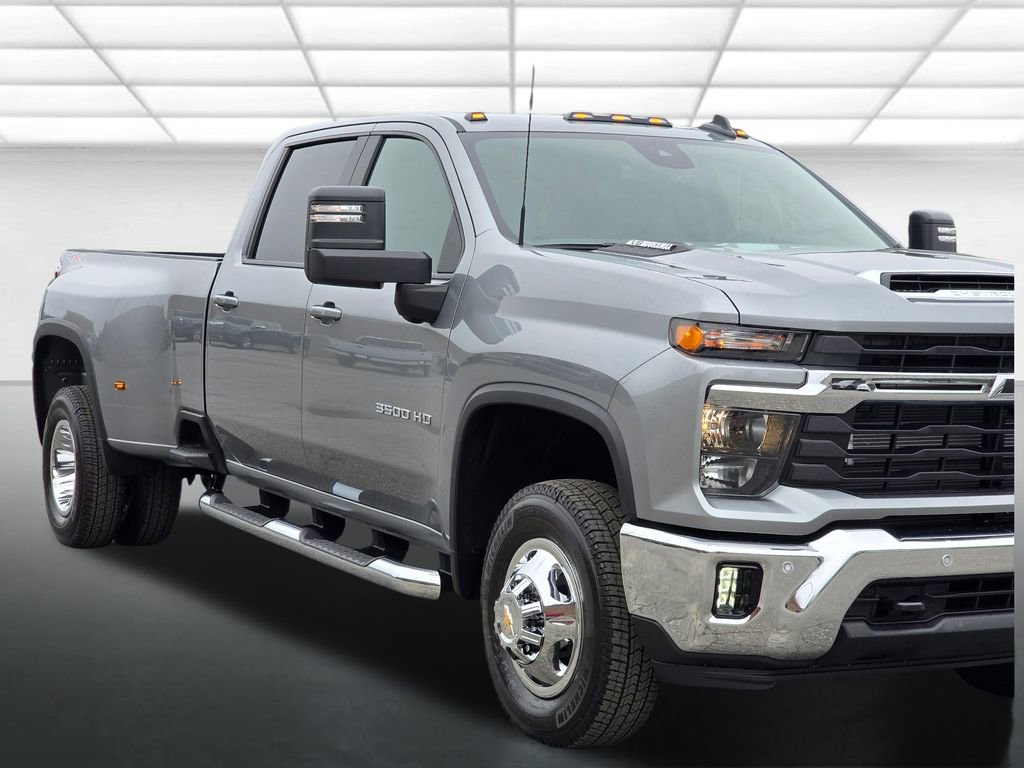 New 2026 Chevrolet Silverado 3500 LT w/ All Star Edition image 39