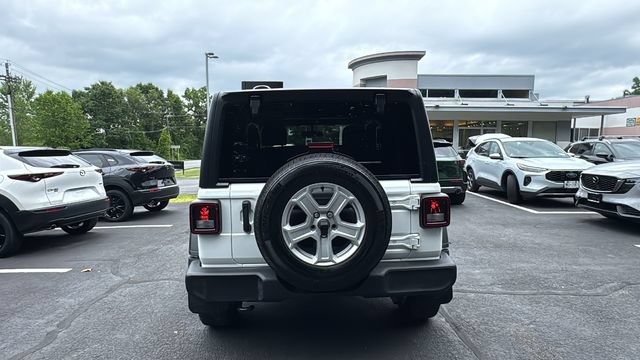 Used 2021 Jeep Wrangler Sport AWD/4WD image 6