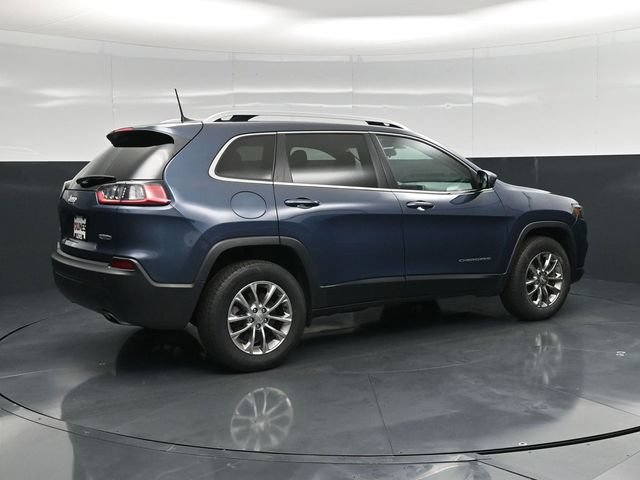 Used 2020 Jeep Cherokee Latitude Plus w/ Cold Weather Group AWD/4WD image 2