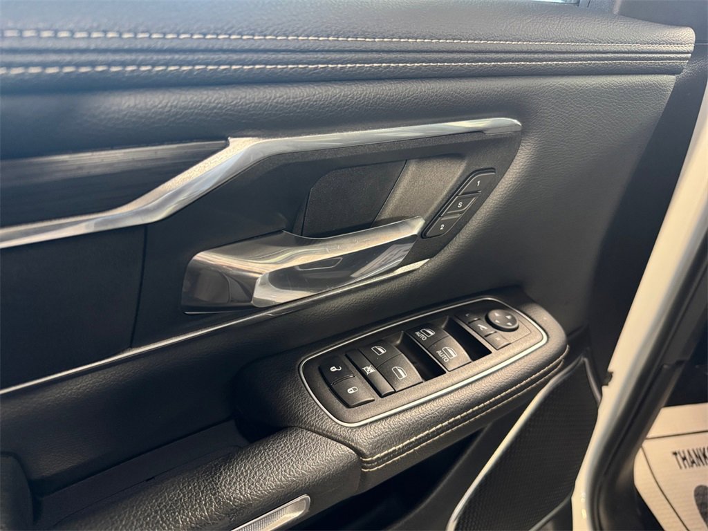 Used 2023 RAM 1500 Laramie image 14
